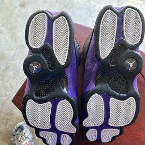 Jordan athletic basketball shoes